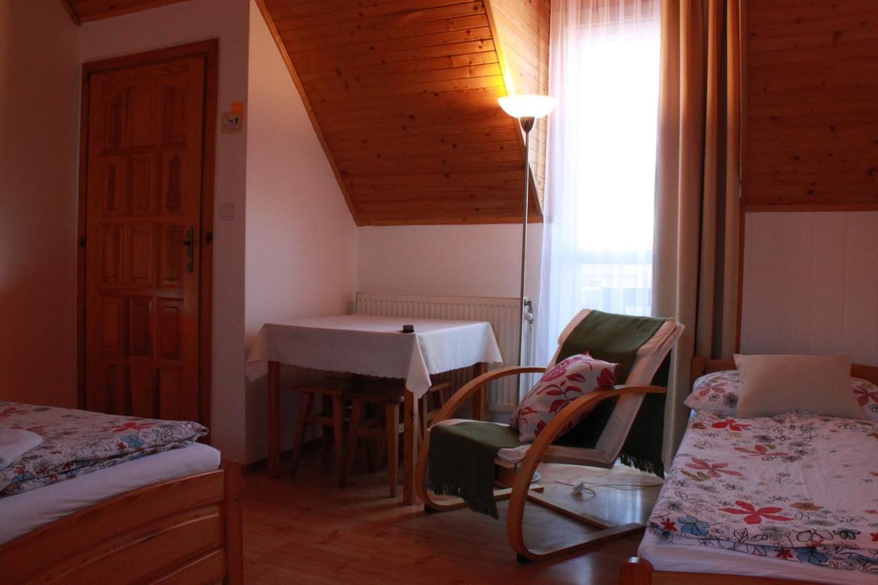 Zlty Dom Vrbov Apartamento Exterior foto