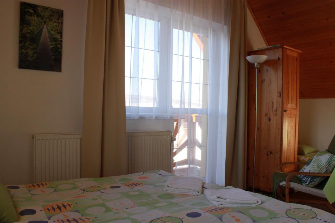 Zlty Dom Vrbov Apartamento Exterior foto